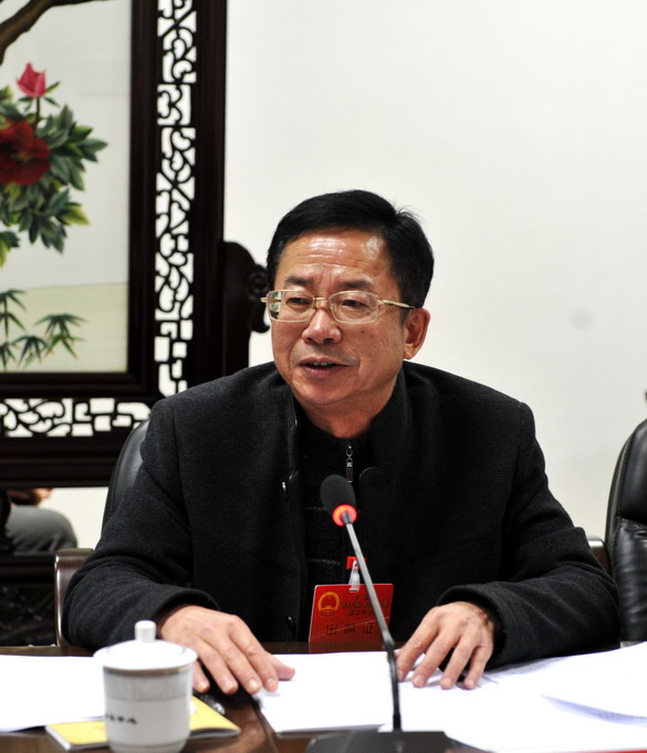 罗源县第十六届人大会二次会议召开主席团第三次会议