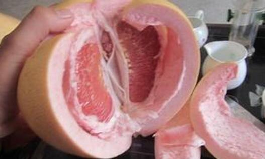 洪洋乡：引进种植“三红蜜柚” 创业增收新方向
