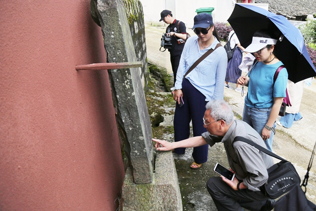  “寻古问今 走进白塔”——罗源县文联、作协开展文学采风活动