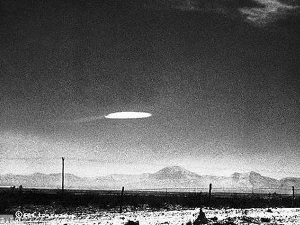 1964年在美国新墨西哥州霍罗曼空军发展中心上空出现的一个不明飞行物