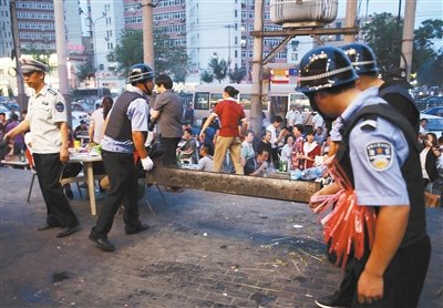 城管协管与公安辅警调查：临时雇佣军无执法权