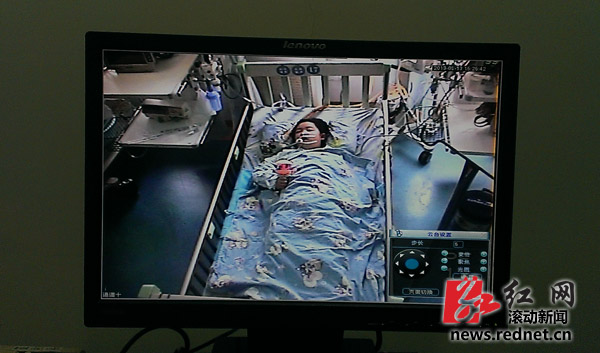 8岁女孩吃热狗后中毒初步判断感染肉毒杆菌（图）