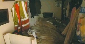 英警方突袭解救24名被困奴工 最小者17岁(图)
