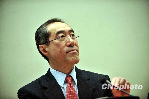 快讯：唐英年宣布辞去香港特区政府政务司司长
